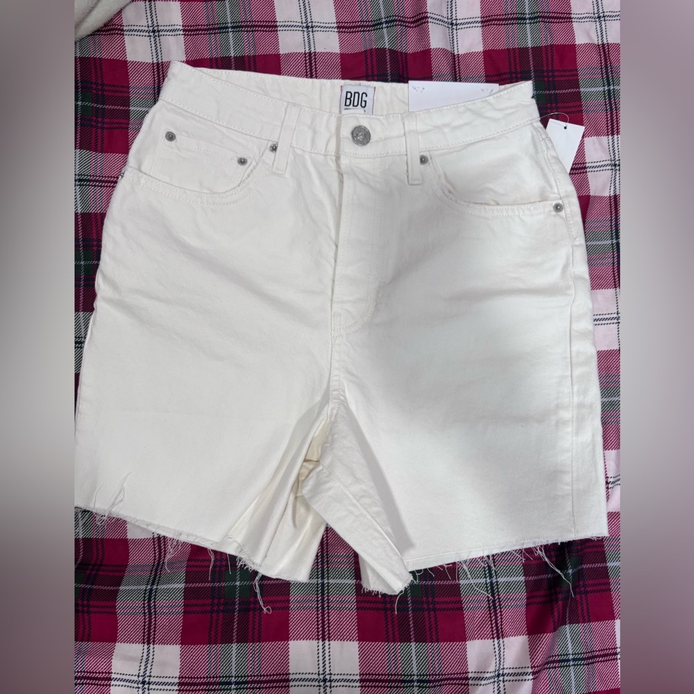Women BDG White Denim Shorts Size30
